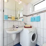 Vakantiehuis In Mit Garten By Interhome *