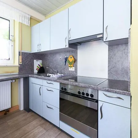 In Mit Garten By Interhome Feriehus *